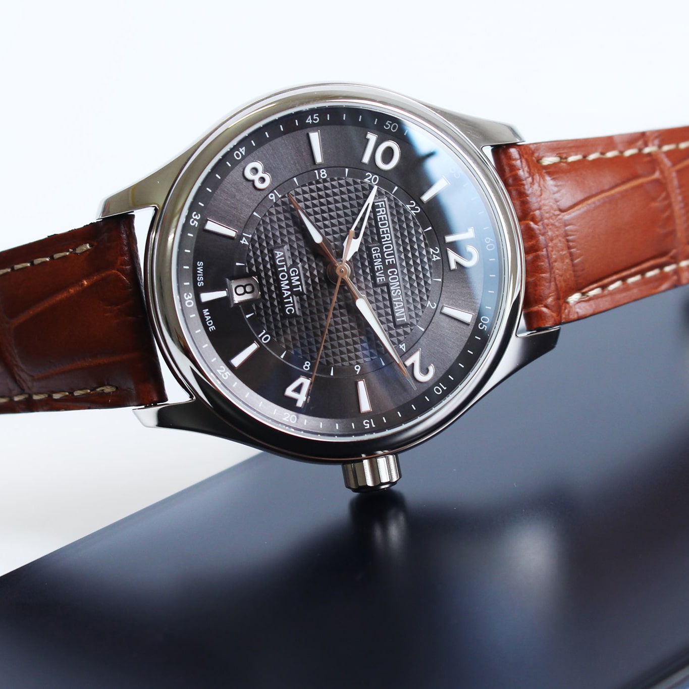 Ä�á»“ng há»“ Frederique Constant Runabout Limited Edition FC-350RMG5B6