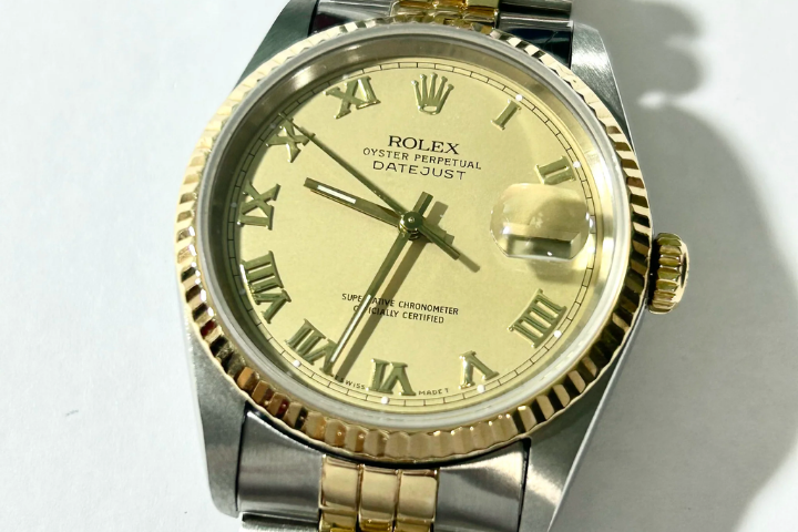 Lợi ích sở hữu Đồng hồ Rolex 16233