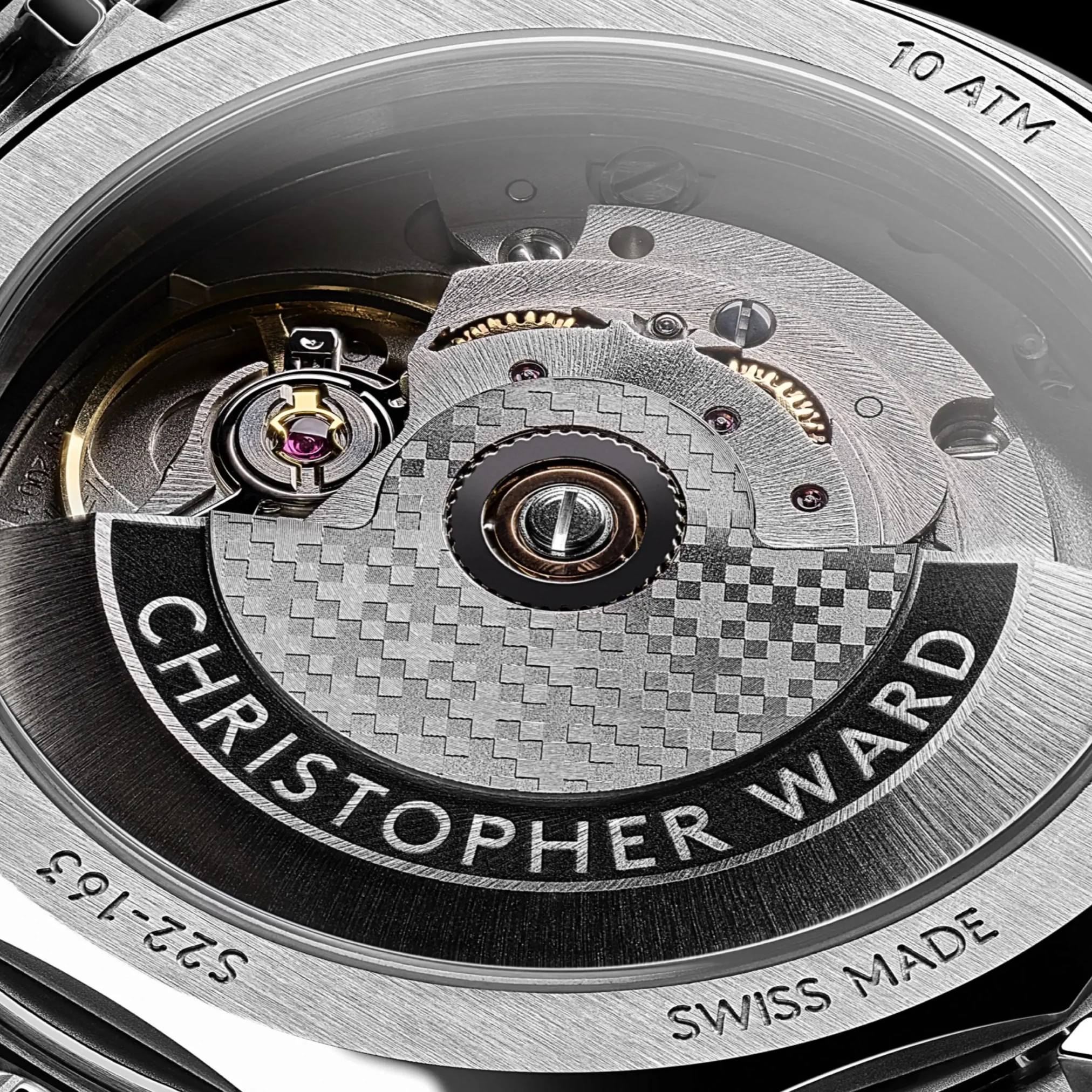 Đồng hồ Christopher Ward C12 The Twelve 36 Alta Gold C12-36A3H1-S0AW0-B0 mặt số màu bạc. Thiết kế lộ cơ. Dây đeo bằng thép. Thân vỏ bằng thép.