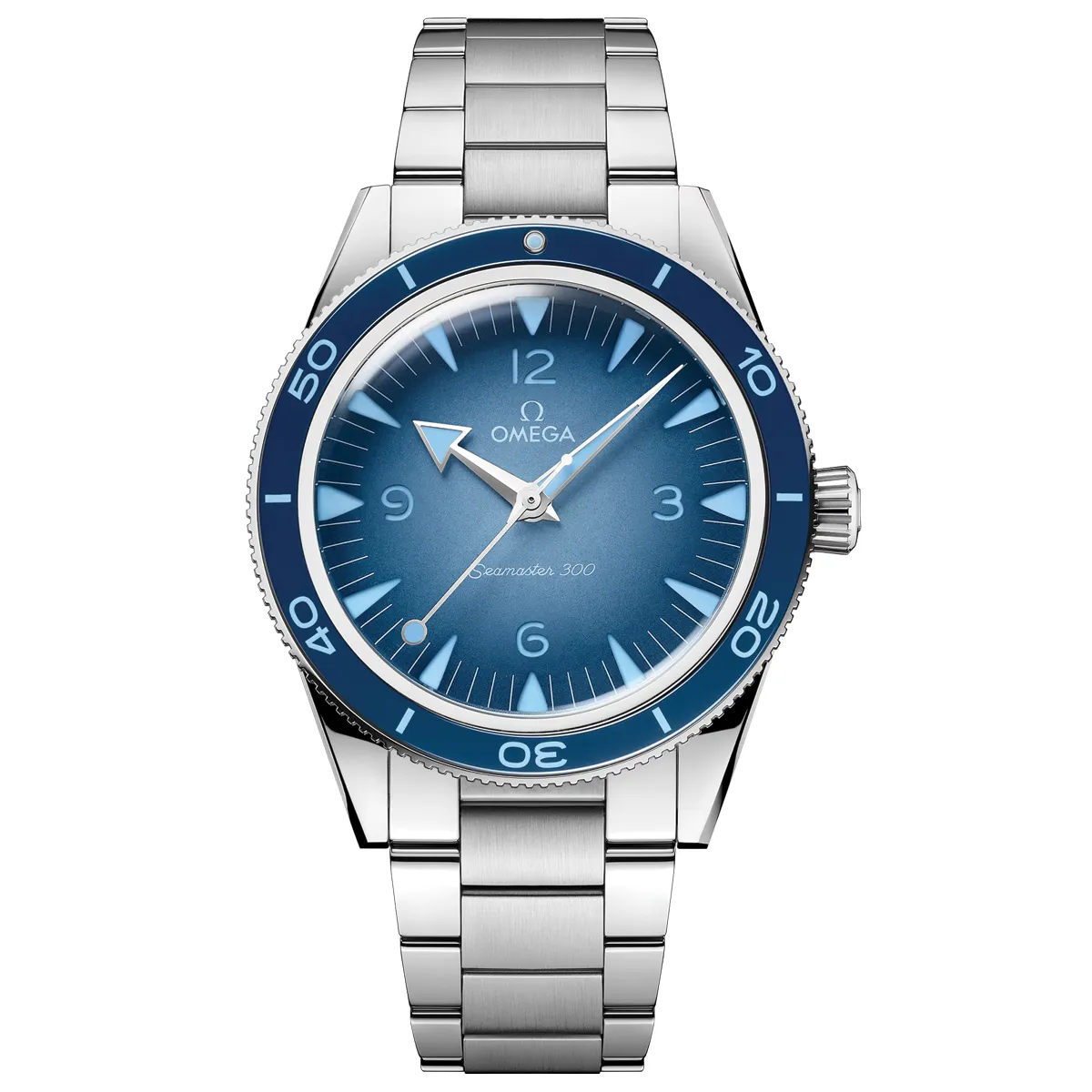 Đồng hồ Omega Seamaster 300M Summer Blue 234.30.41.21.03.002 mặt số màu xanh. Dây đeo bằng thép. Thân vỏ bằng thép.