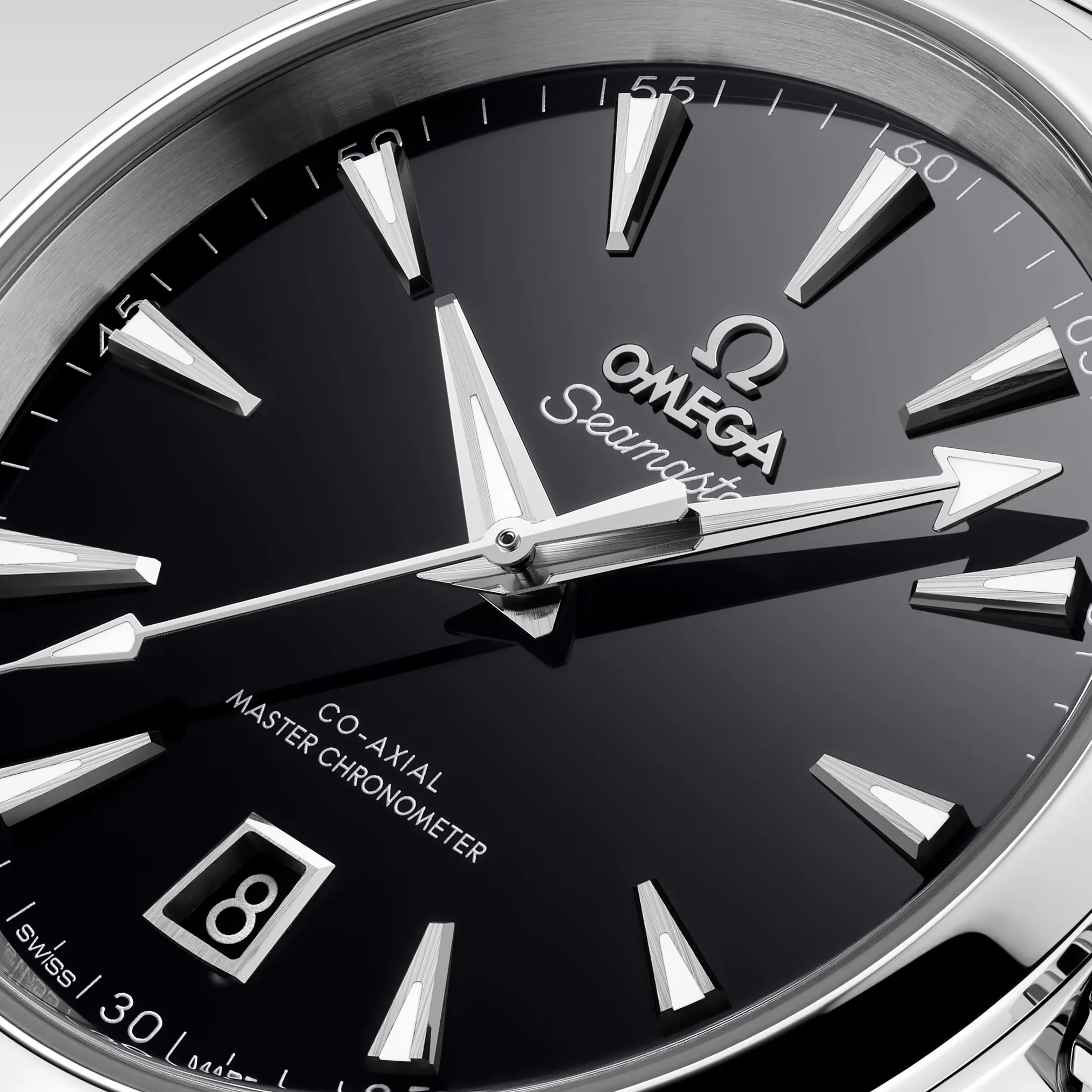 Đồng hồ Omega Seamaster Aqua Terra 150M 220.10.38.20.01.004 với mặt số màu đen. Dây đeo bằng thép. Thân vỏ bằng thép.