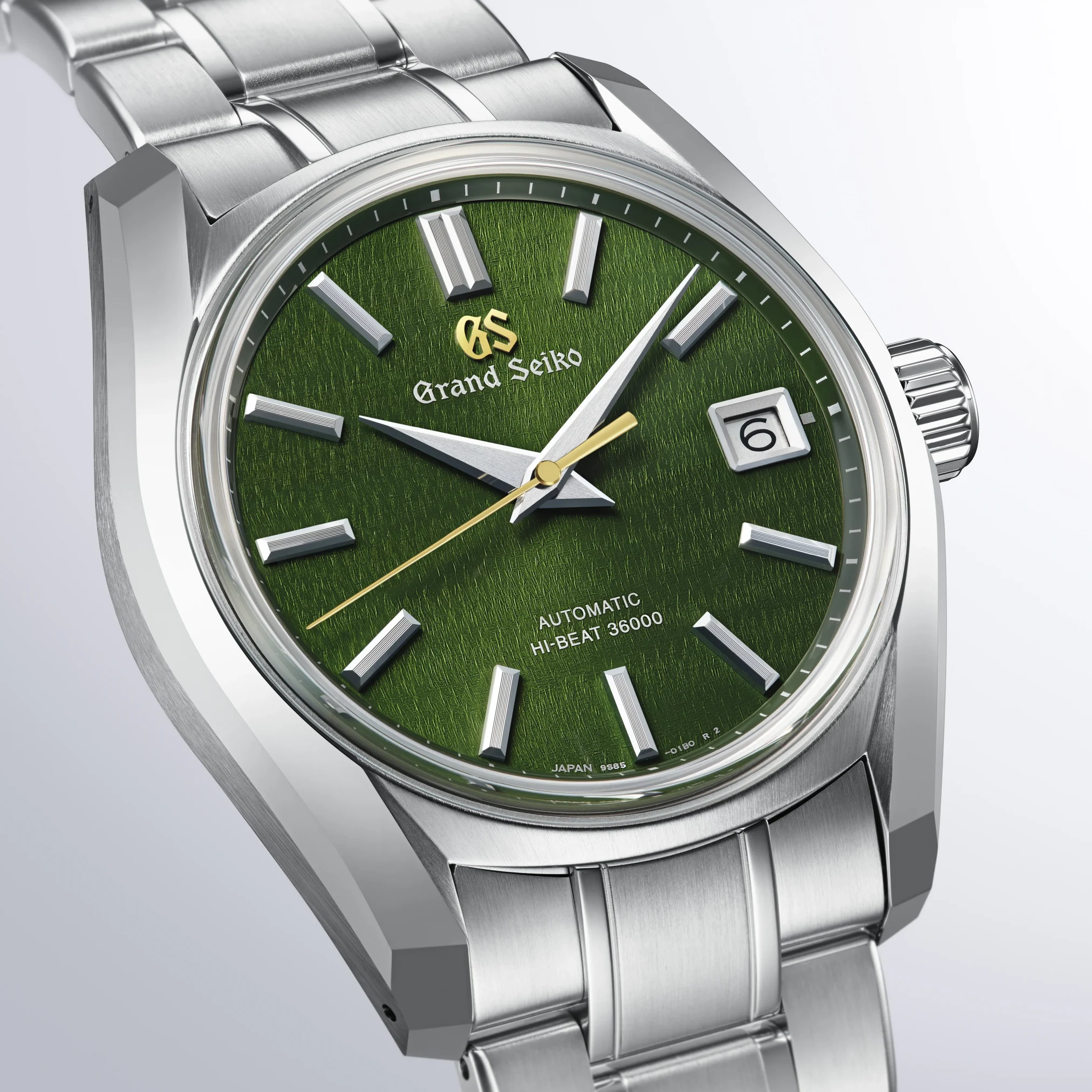 Đồng hồ Grand Seiko Heritage Collection 62GS Rikka SBGH351 với mặt số màu xanh. Dây đeo bằng thép. Thân vỏ bằng thép.